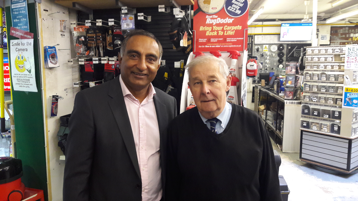 President Visits Mackays of Cambridge